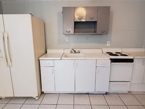 3rd image of 10101 N 15th St
