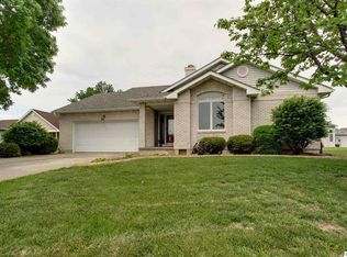 194 Lexington, Quincy, IL 62305