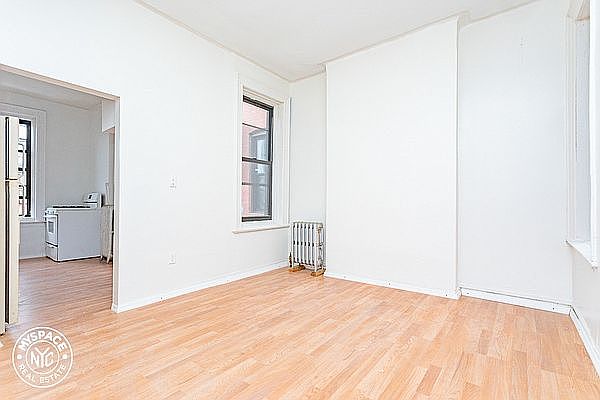 1st image of 789 Franklin Ave #3B