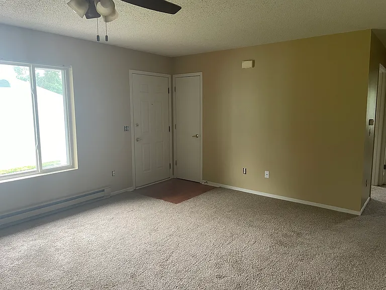 610 N 3rd St #2 — Photo 14