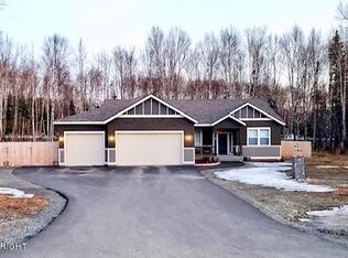 1956 W Kendra Cir, Wasilla, AK 99654