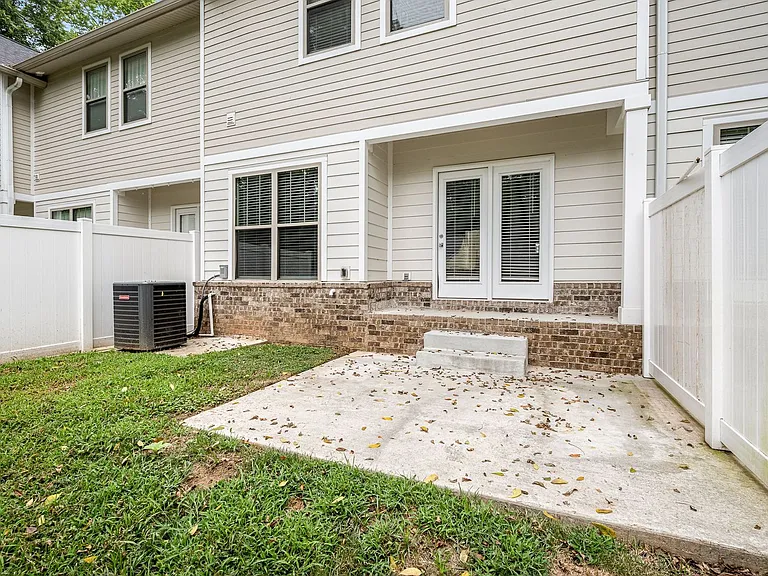 609 Lee St #B2 — Photo 36