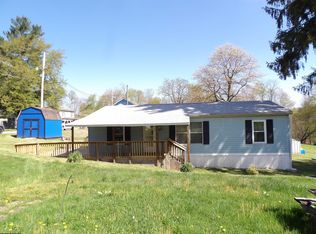 18 Orchard St, Masontown, WV 26542