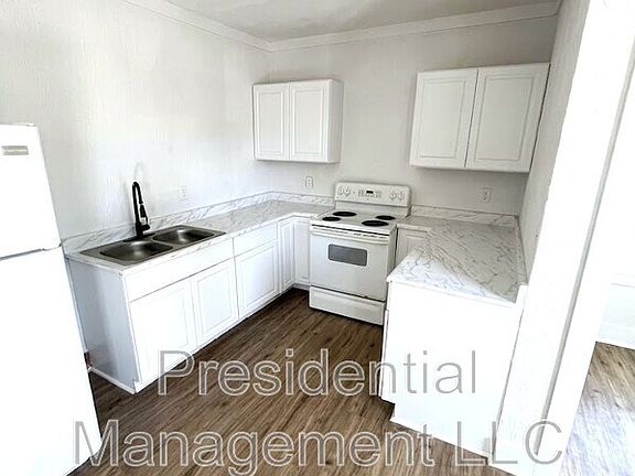 5th image of 503 Baldwin St