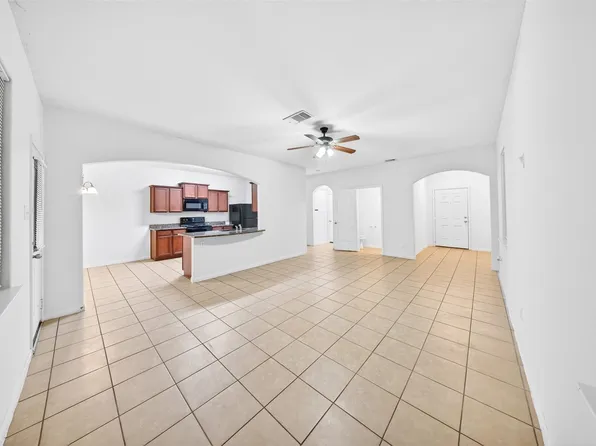 10913 Panther Ct, Houston, TX 77099