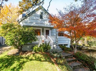 3255 SE Caruthers St, Portland, OR 97214