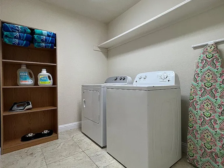 131 Carolyn Ln — Photo 15
