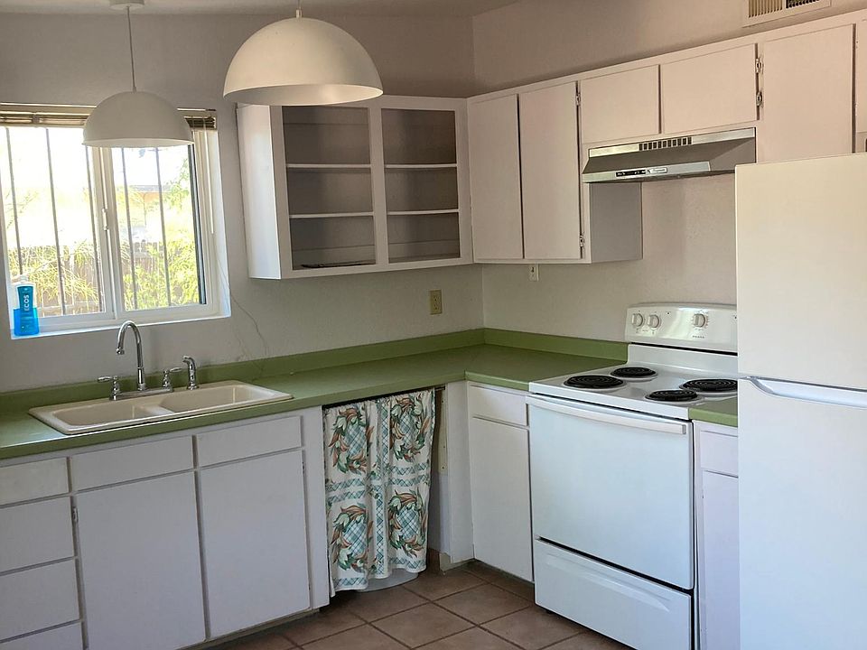1st image of 252 E Drachman St