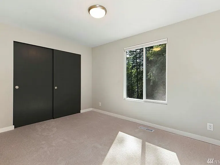 2104 245th Ave SE — Photo 11