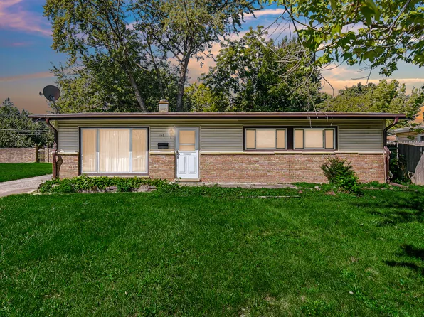 1140 Wallace Ct, Chicago Heights, IL 60411