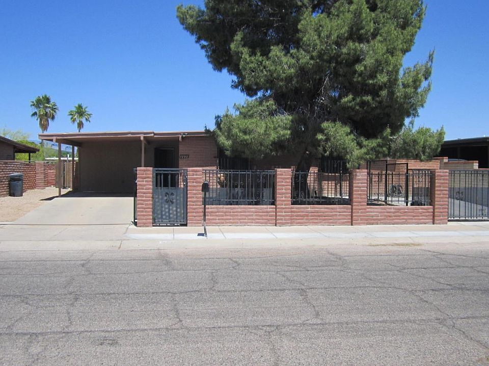 1st image of 1707 E Calle Salamanca