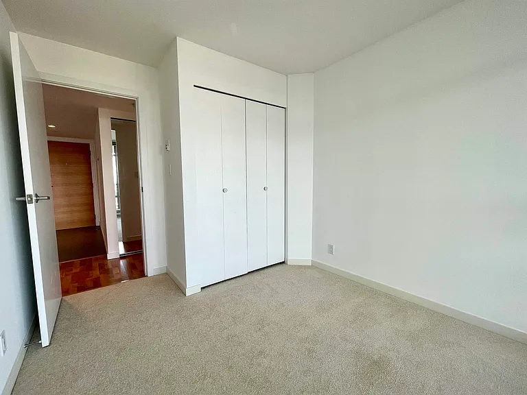 7888 Saba Rd — Photo 10