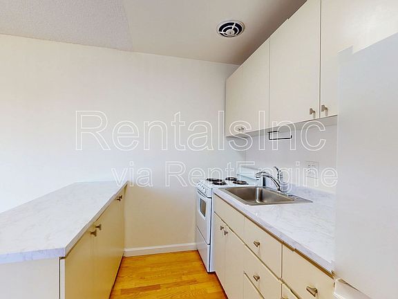 3rd image of 651 Kansas St #407