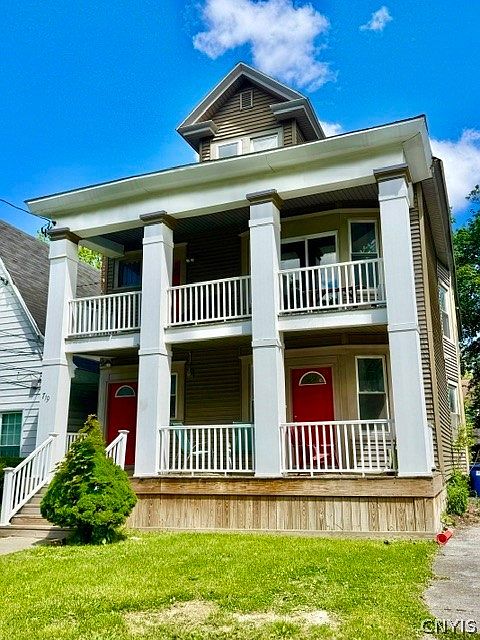 1st image of 719 Euclid Ave #21