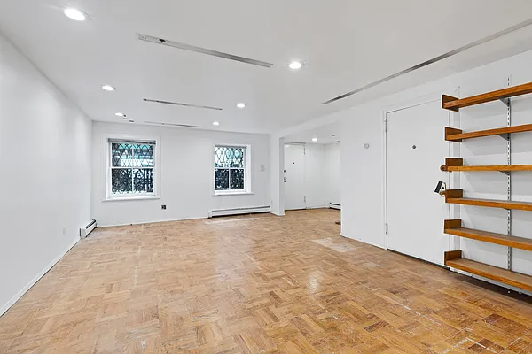 Rented by Compass | media 23