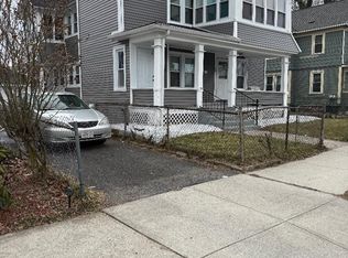 44-46 Edgewood St, Springfield, MA 01109