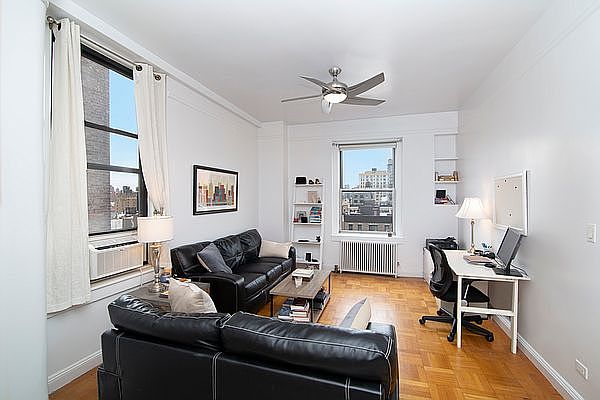 1st image of 510 Cathedral Pkwy #8F