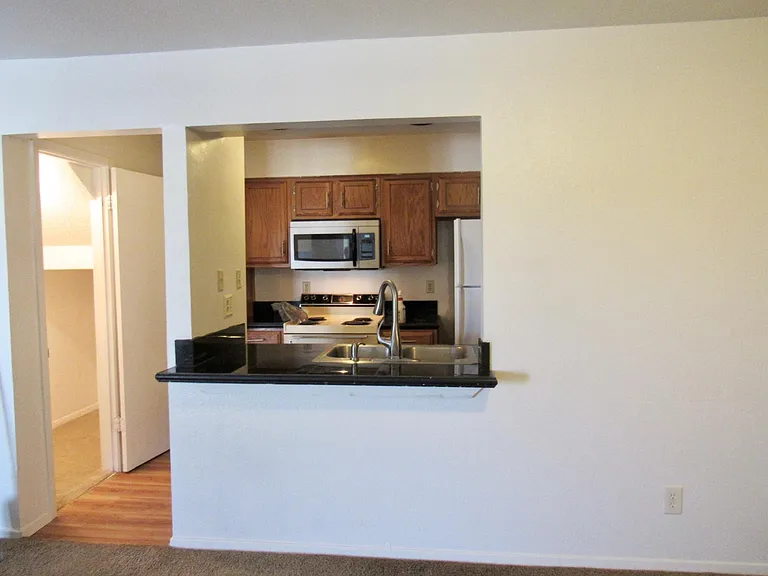 1310 Westheimer Rd #210 — Photo 3