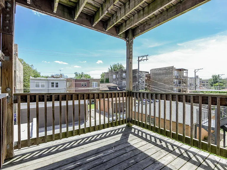 6337 N Oakley Ave #2 — Photo 14