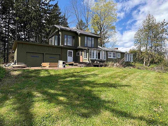 2nd image of 38 Featherbed Lane