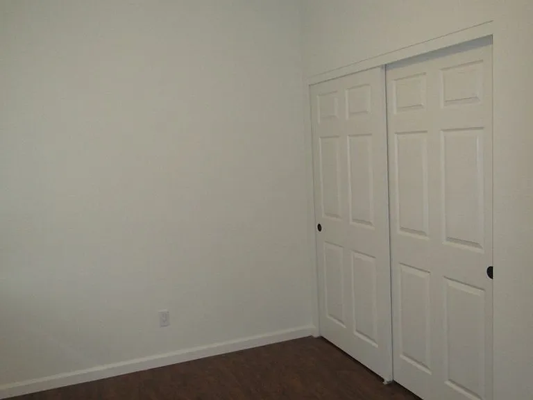 1470 Tammy Way — Photo 16