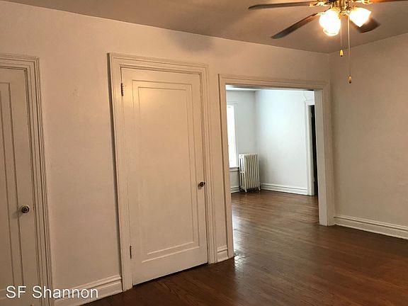 2nd image of 4137 Magnolia Ave APT 1