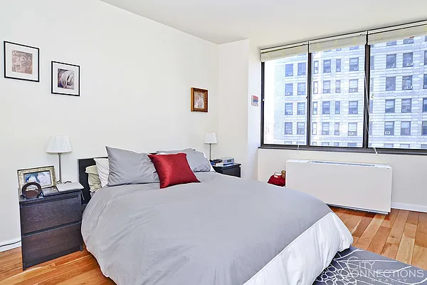 Rented by City Connections Realty | media 4