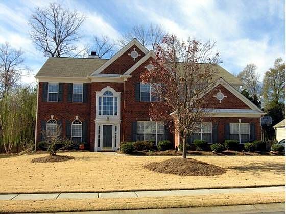 2nd image of 10708 Knight Castle Dr