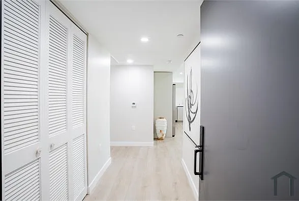 1846 N Cherokee Ave #202 — Photo 8