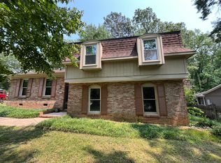 1201 Ivy Ln, Cary, NC 27511