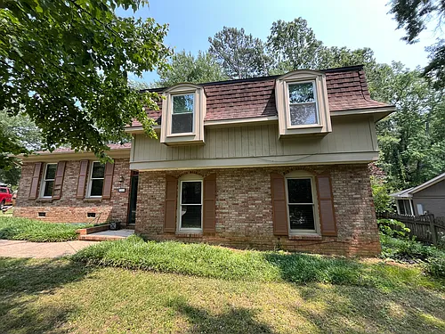 1201 Ivy Ln Photo 1