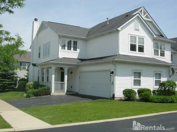 2877 Falling Waters Ln, Lindenhurst, IL 60046