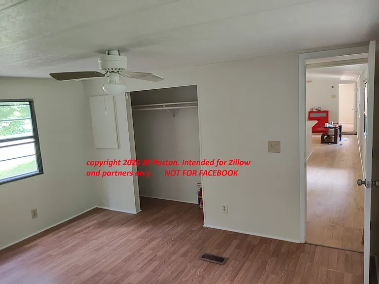 733 W Mount Gallant Rd — Photo 9