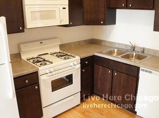 2919 W George St APT 3, Chicago, IL 60618