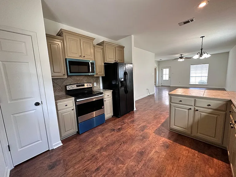 16025 Weston Court Dr — Photo 15
