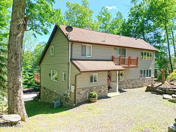 2nd image of 586 Evergreen Dr