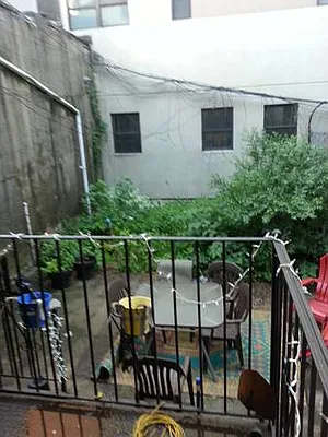 Rented by MCR Realty | media 24