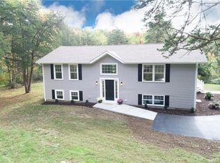 59 Elys Ferry Rd, Old Lyme, CT 06371