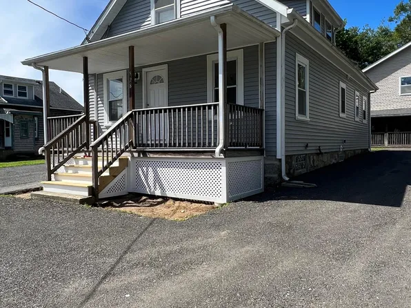528 Reed Rd #F, North Dartmouth, MA 02747