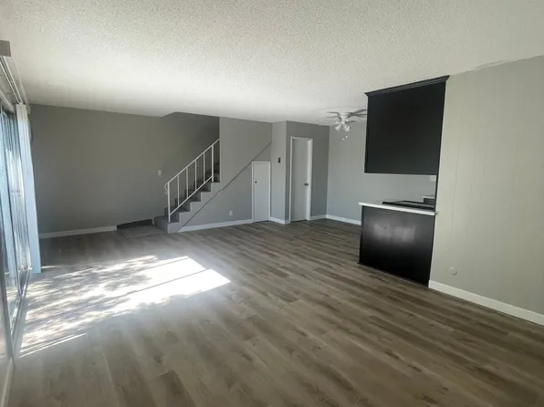 8180 Vincetta Dr APT 1, La Mesa, CA 91942