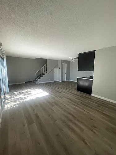 8180 Vincetta Dr #1 Photo 1