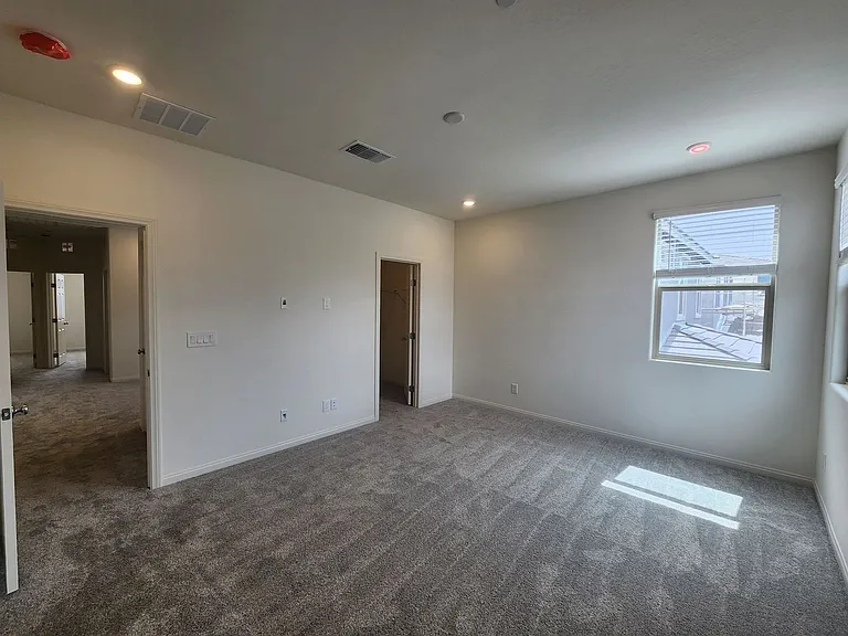 1553 Crowned Eagle St — Photo 27