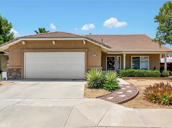 1932 Vosburg Ct, San Jacinto, CA 92583