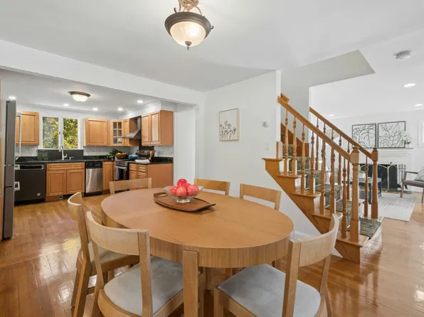 71 Burgess Ave, Westwood, MA 02090