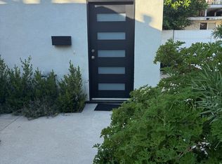 1049B Davis Ave, Glendale, CA 91201