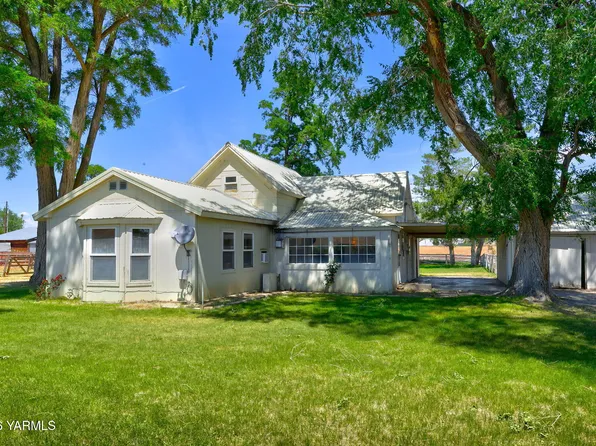 5271 N Wenas Rd, Selah, WA 98942