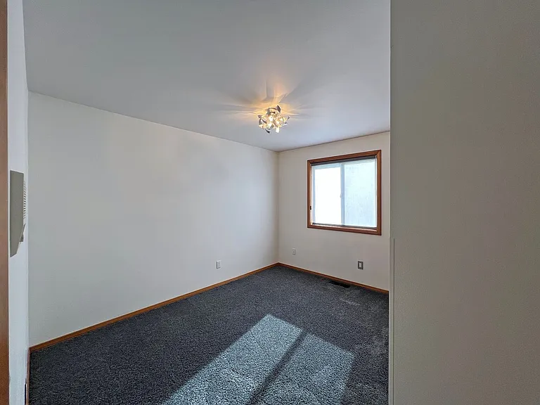 7512 Leif Ericson Dr — Photo 35