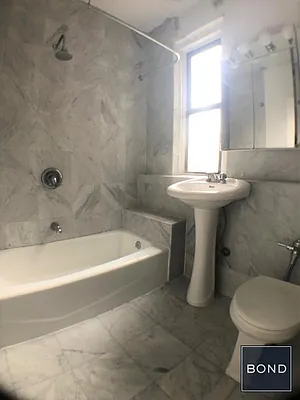 Rented by Bond New York | media 8