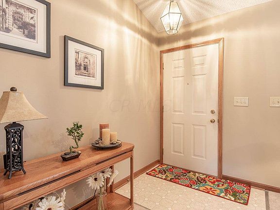 3rd image of 8336 Old Ivory Way