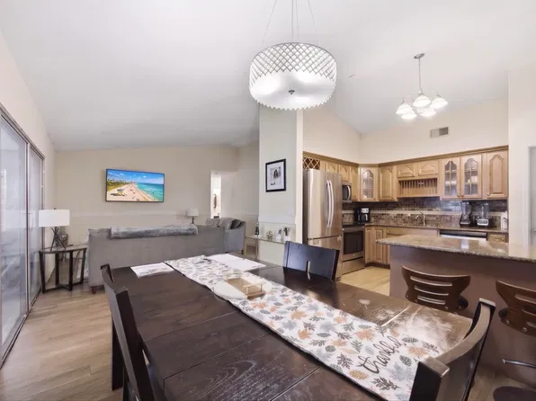 18751 Shauna Manor Drive, Boca Raton, FL 33496